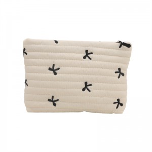 Buehlee 2026 Autumn-Winter Trendy Korean-style Casual Large Capacity Polyester Zipper Bowknot Makeup Storage Bag Handbag