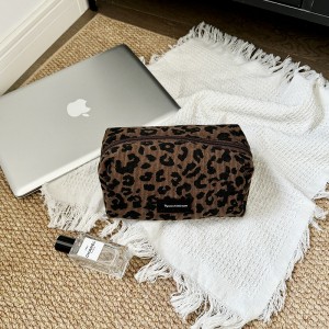 Cross-border New Product Niche Design Bow Pattern Polyester Zipper Makeup Bag Big Opening Easy Access Large-capacity Cosmetic